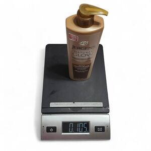 Jergens Natural Glow Daily Moisturizer Medium to Tan Skin Tones 10oz Pump Bottle